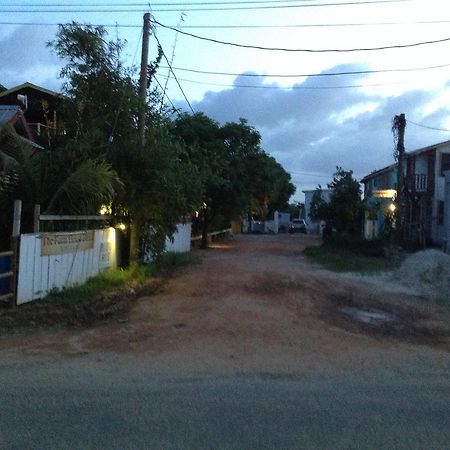 Placencia Hostel 外观 照片