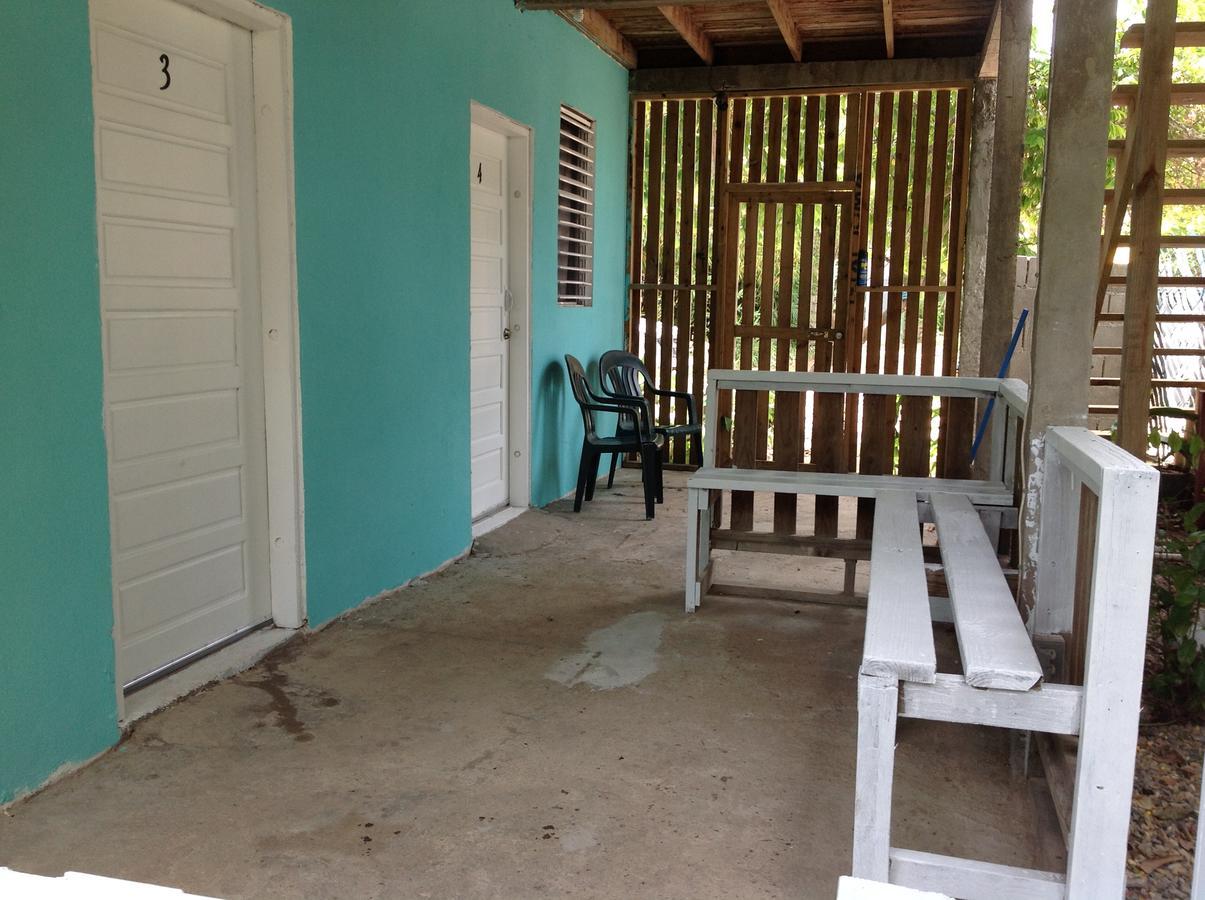 Placencia Hostel 外观 照片