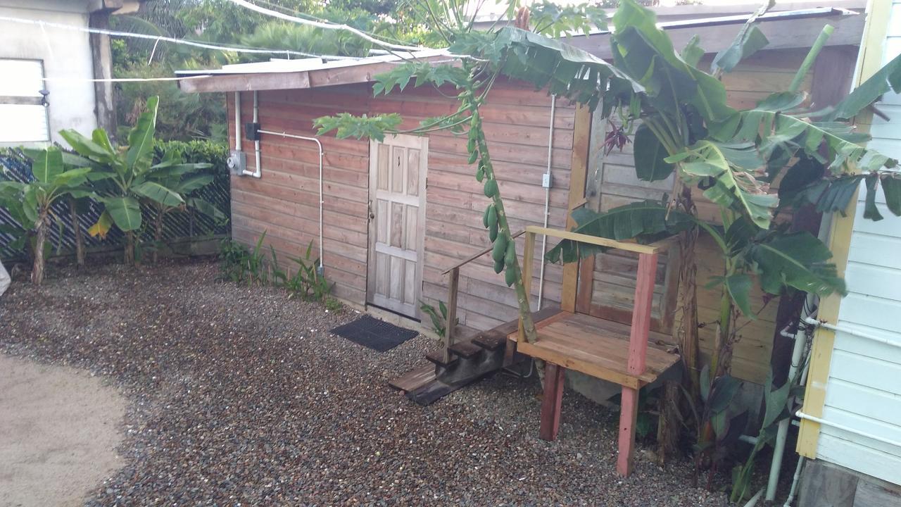 Placencia Hostel 外观 照片