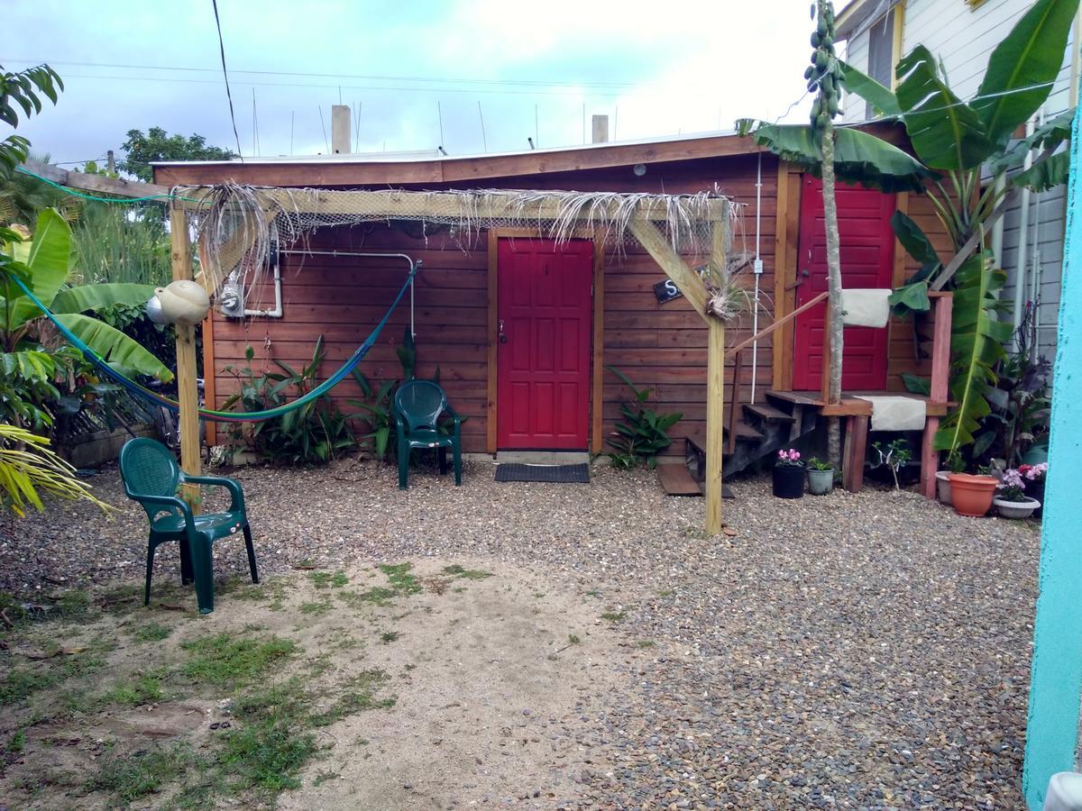 Placencia Hostel 外观 照片