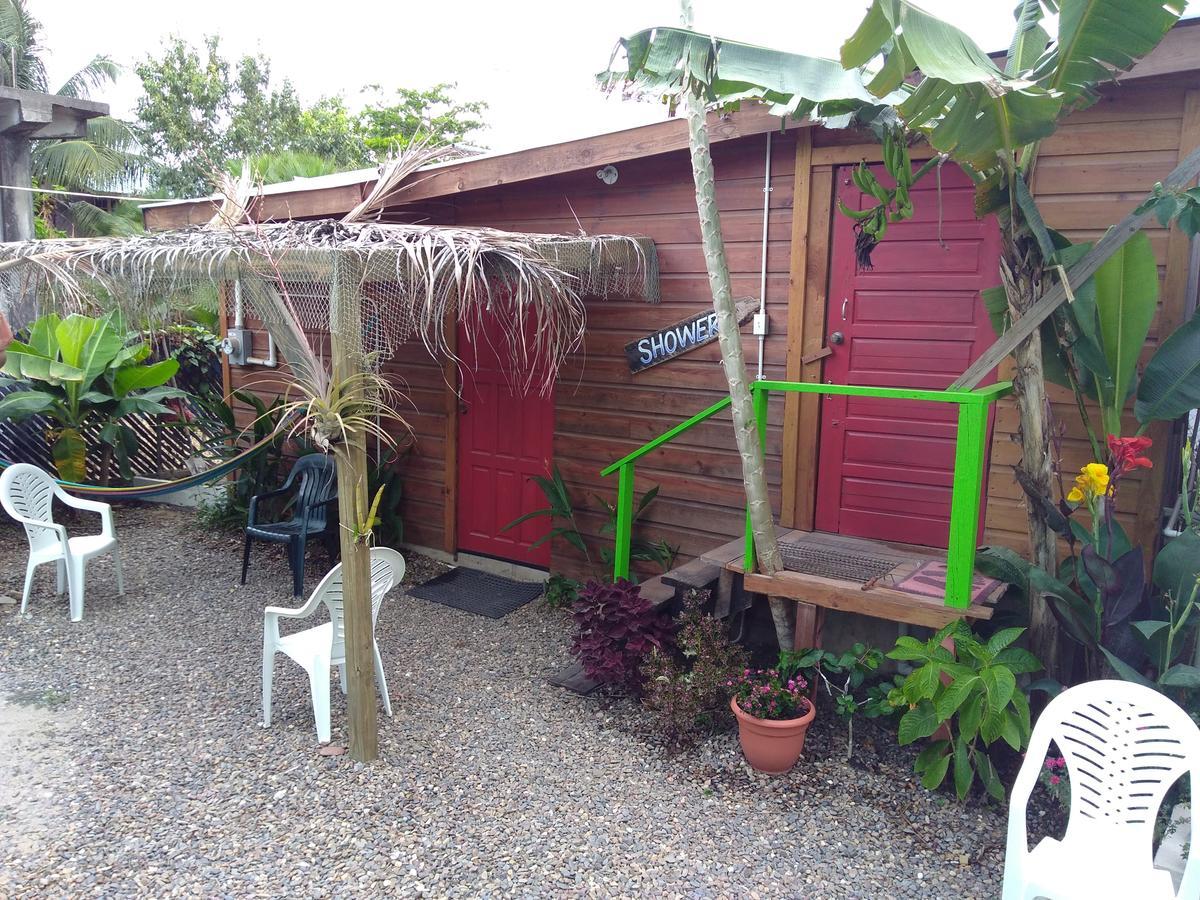 Placencia Hostel 外观 照片